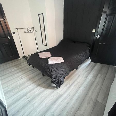 Double Room & Ensuite In Glenfield מראה חיצוני תמונה