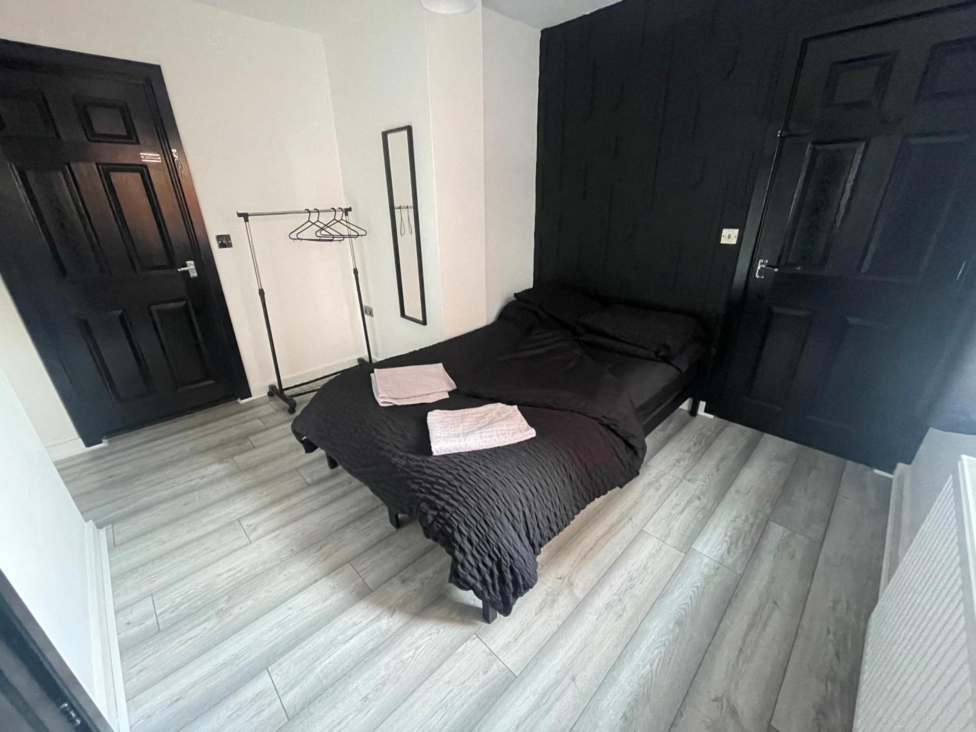 Double Room & Ensuite In Glenfield מראה חיצוני תמונה