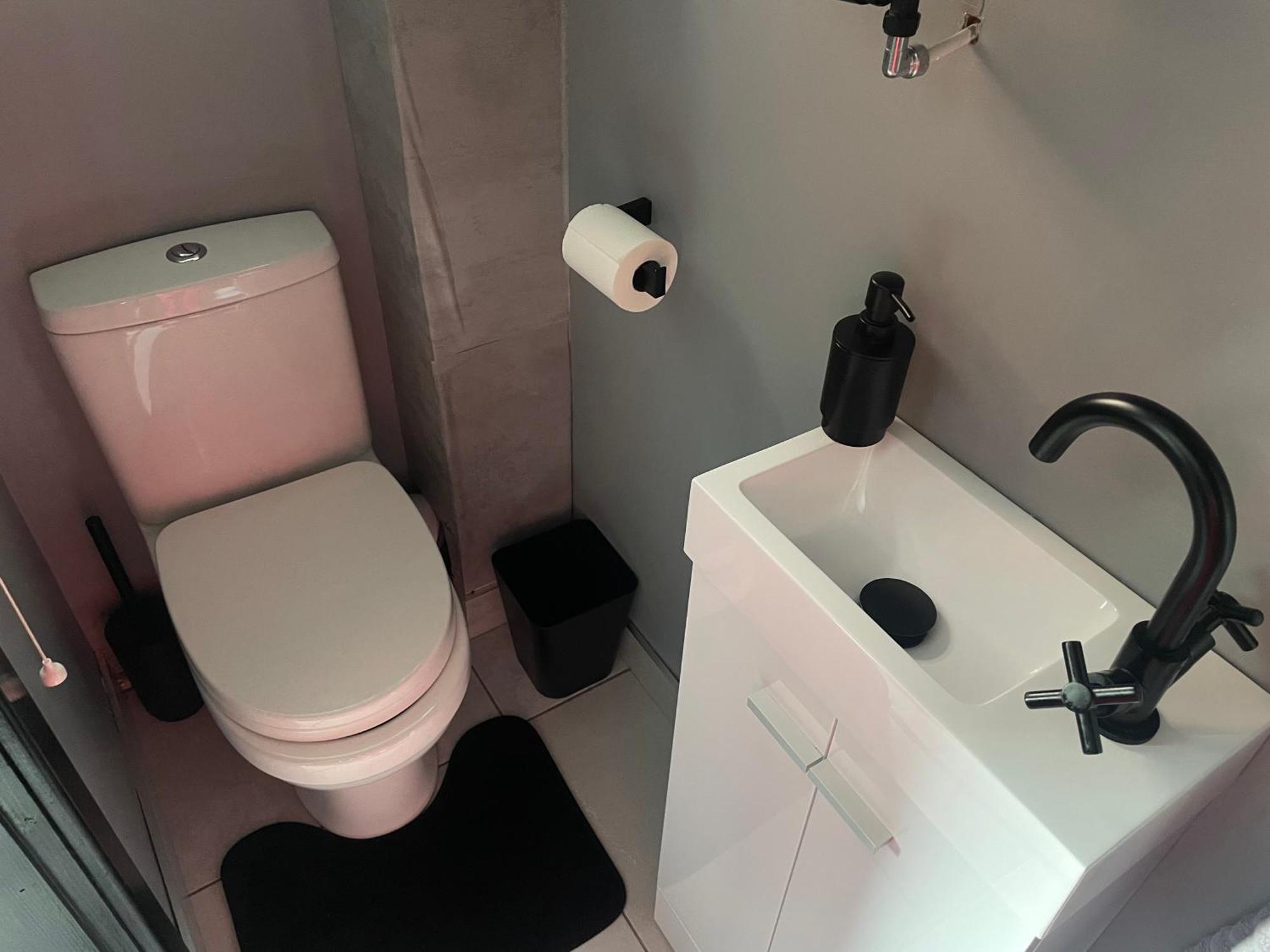Double Room & Ensuite In Glenfield מראה חיצוני תמונה